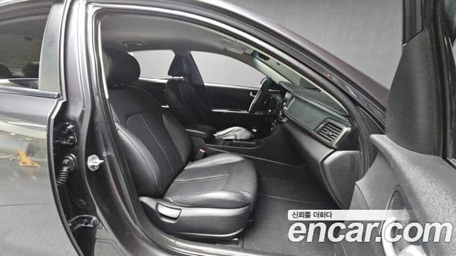 Kia K5 2세대 Luxury, 2016 11