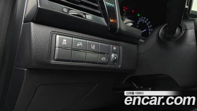 KG모빌리티(SsangYong) Rexton Sport 칸 Prestige Special (5-Link), 2021 14