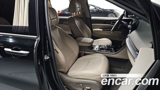 Kia Carnival 4세대 Signature, 2022 10