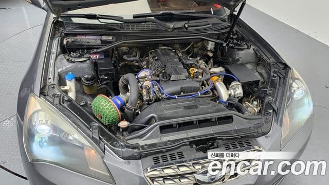 Hyundai Genesis купе 200 турбо R, 2011 6