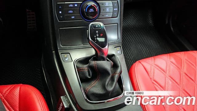 Hyundai Genesis купе 200 турбо R, 2011 9