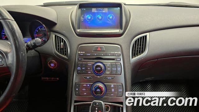 Hyundai Genesis купе 200 турбо R, 2011 14