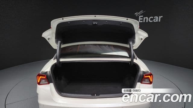 Kia K5 3세대 Prestige, 2020 20