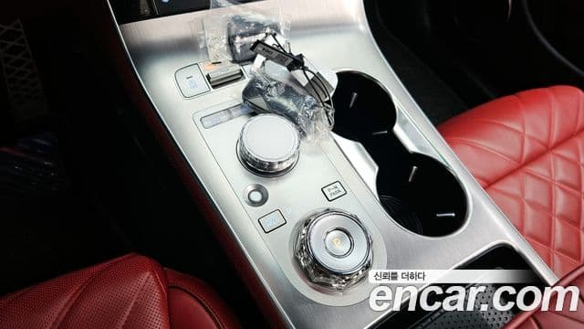 Genesis GV70, 2025 9