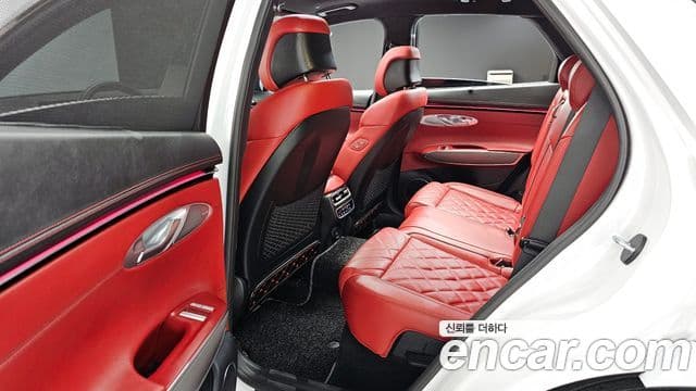 Genesis GV70, 2025 10