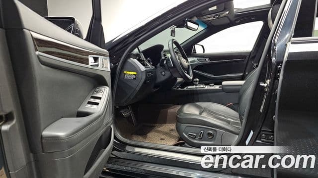Genesis G80 Premium Luxury, 2018 10