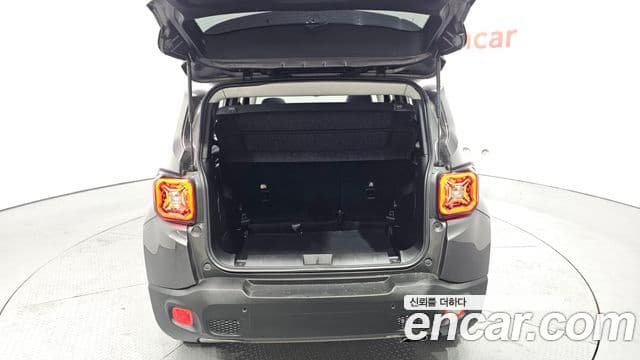 Jeep Renegade 2.4 Limited, 2021 20