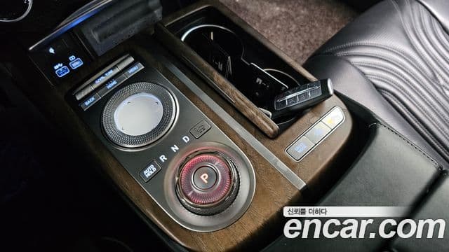 Genesis G80 (RG3) бензин 2.5 турбо AWD, 2021 9