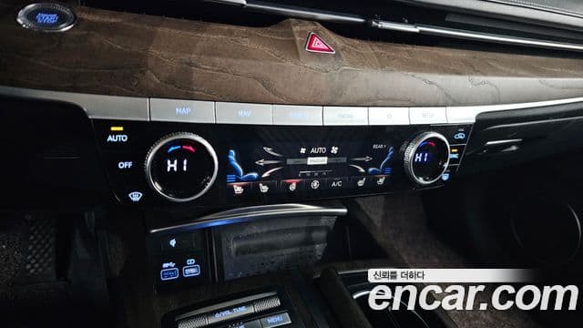 Genesis G80 (RG3) бензин 2.5 турбо AWD, 2021 18