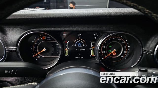 Jeep Wrangler (JL) 2.0 Overland 4도어, 2019 8
