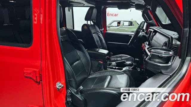 Jeep Wrangler (JL) 2.0 Overland 4도어, 2019 10