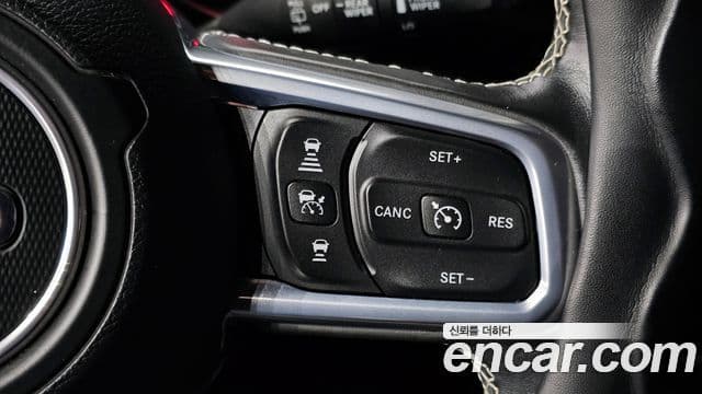 Jeep Wrangler (JL) 2.0 Overland 4도어, 2019 15