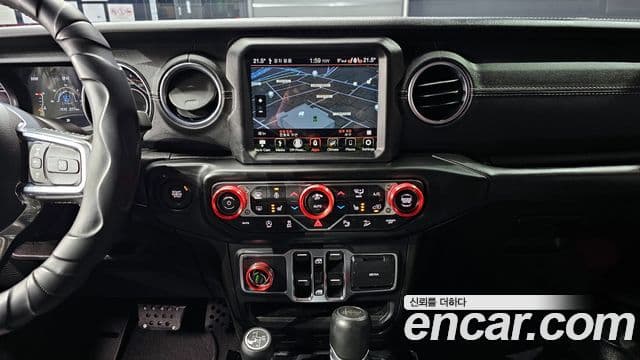 Jeep Wrangler (JL) 2.0 Overland 4도어, 2019 17