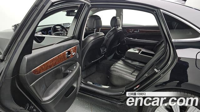 Hyundai Equus(новый кузов / новое поколение) Luxury, 2010 12