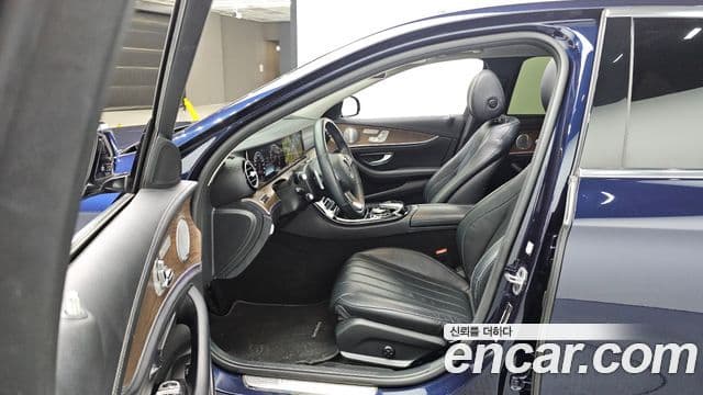 Mercedes-Benz E-класс W213 Exclusive, 2018 10