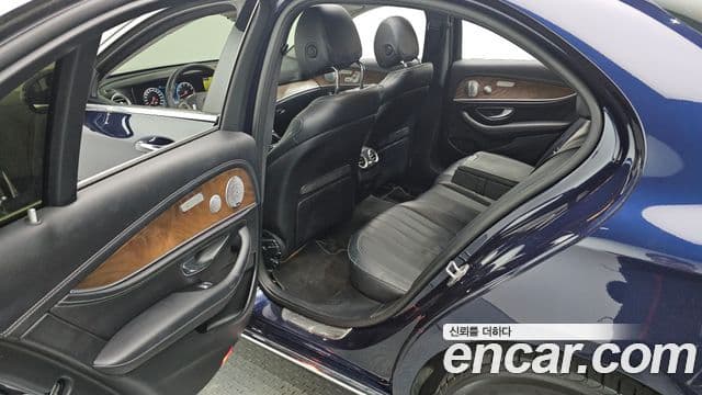 Mercedes-Benz E-класс W213 Exclusive, 2018 12