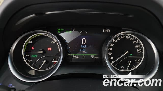 Toyota 캠리 (XV70) 2.5 XLE гибрид, 2022 8