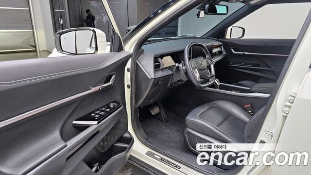 KG모빌리티(SsangYong) Torres T7, 2023 10