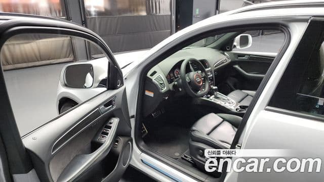 Audi SQ5 8R, 2016 10