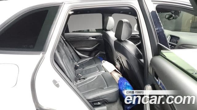 Audi SQ5 8R, 2016 12