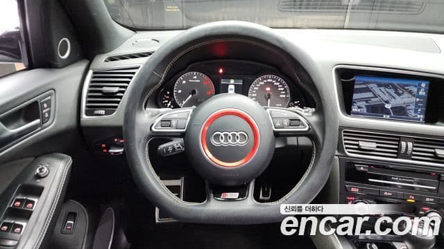 Audi SQ5 8R, 2016 13