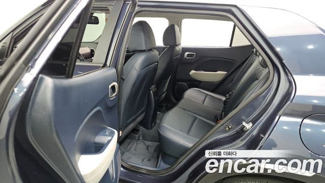 Hyundai Venue 1.6 Modern Plus, 2022 19