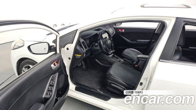 Kia K3 Eco Plus, 2013 10