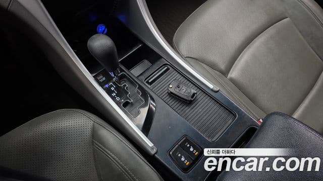 Hyundai YF Sonata Y20 Grand, 2011 9