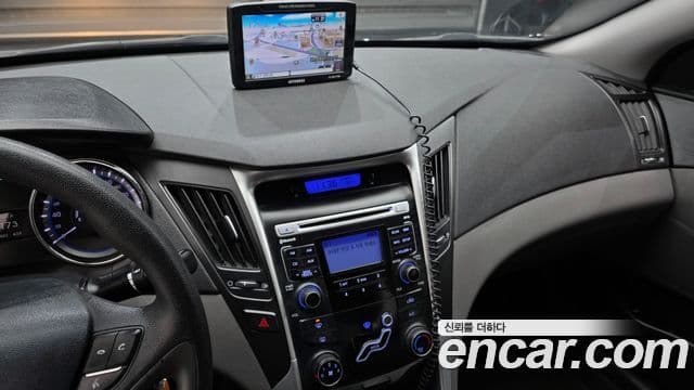Hyundai YF Sonata Y20 Grand, 2011 15