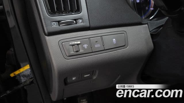 Hyundai YF Sonata Y20 Grand, 2011 17