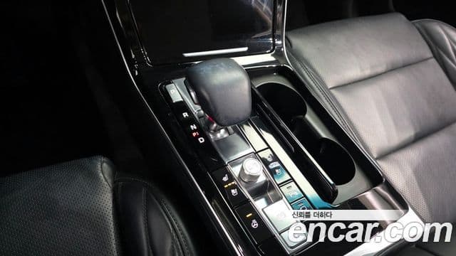 Kia K7 Premier 2.5 GDI X Edition, 2020 9