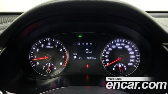 Kia All New K7 3.0 LPI Luxury (арендный автомобиль), 2019 9