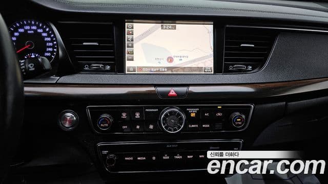 Kia All New K7 3.0 LPI Luxury (арендный автомобиль), 2019 16