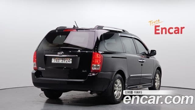 Kia Carnival R люксовая версия, 2013 2