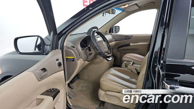 Kia Carnival R люксовая версия, 2013 10