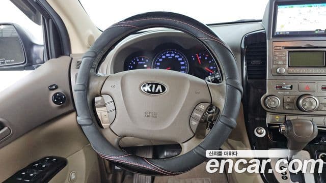 Kia Carnival R люксовая версия, 2013 11