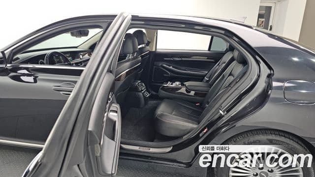 Genesis G90 Luxury, 2019 13