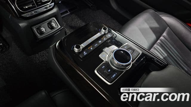 Genesis G90 Luxury, 2019 19