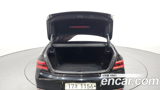 Genesis G90 Luxury, 2019 20