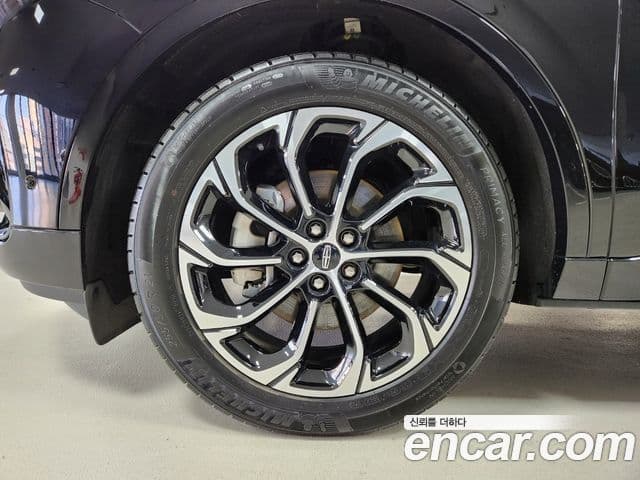 Lincoln Nautilus 2세대 2.0 Reserve AWD, 2024 все фото