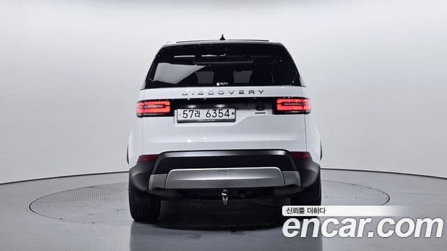 Land Rover Discovery 5 3.0 TD6 HSE, 2018 4