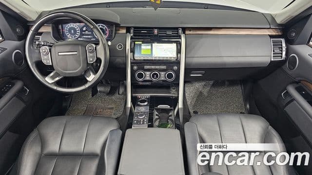 Land Rover Discovery 5 3.0 TD6 HSE, 2018 7