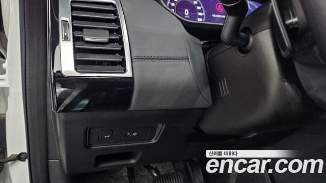 Land Rover Discovery 5 3.0 TD6 HSE, 2018 16