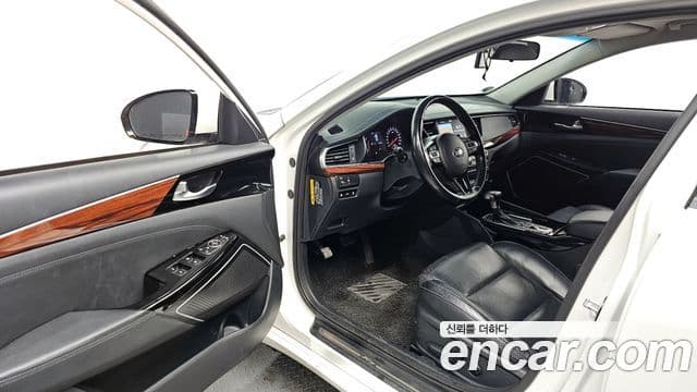 Kia All New K7 3.0 LPI Luxury (арендный автомобиль), 2016 10