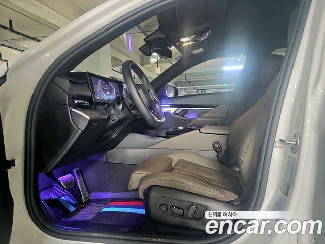 BMW 5시리즈 (G60) 520i M Sport, 2024 7