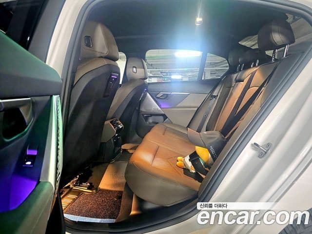 BMW 5시리즈 (G60) 520i M Sport, 2024 8