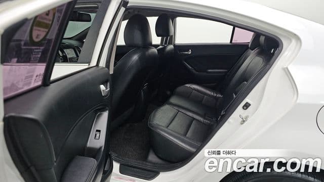 Kia The / новый New K3 Trendy, 2017 19