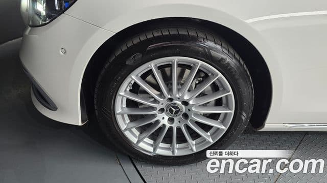 Mercedes-Benz E-класс W213 Exclusive, 2023 все фото