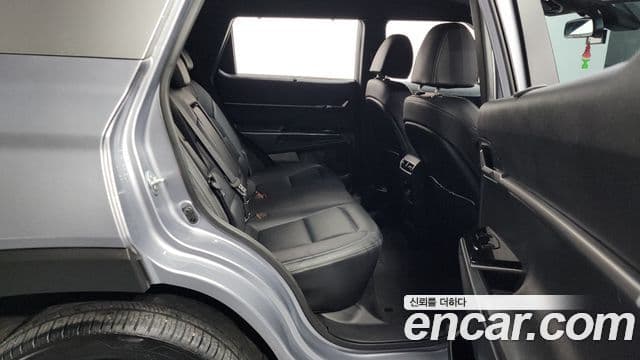 KG모빌리티(SsangYong) Torres T7, 2023 12