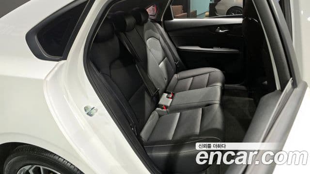 Kia The / новый New K3 2세대 Prestige, 2023 12